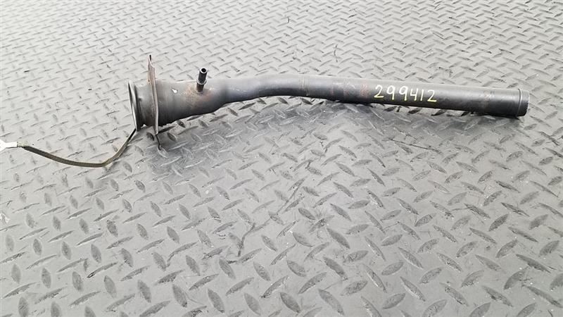 04-20 GMC Savana Gas Fuel Filler Neck OEM 20979211