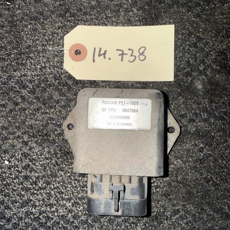Peterbilt 386 DASH CONTROL MODULE P21-1020
