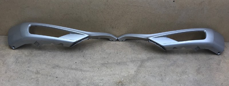 2015 2016 2017 2018 Volvo XC90 Front Bumper RH & LH GARNISH Finish Trim OEM