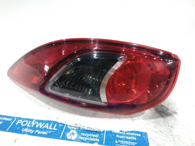 2016 Mazda CX-5 Right Tail Light Assembly - White, Used, 196K Miles