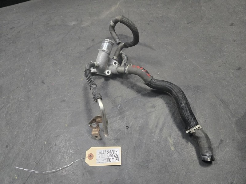 Engine Coolant Hose w/ Water Outlet Set 2021 Toyota RAV4 16331-F0011 2019 - 2024