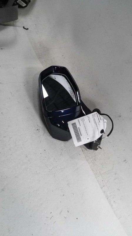2020 Chevrolet Blazer Right Blue Door Mirror Assembly, Used, 59K Miles