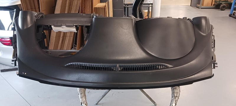 14-'16 NISSAN VERSA Note dashboard Dash Panel OEM Guaranteed!