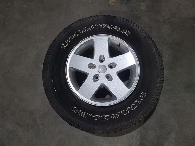 WHEEL 17X7-1/2 5 SPOKE FITS 07-16 WRANGLER 437528