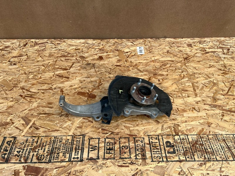 INFINITI Q50 Q60 2014-2022 OEM FRONT LEFT DRIVER SPINDLE KNUCKLE HUB BEARING RWD