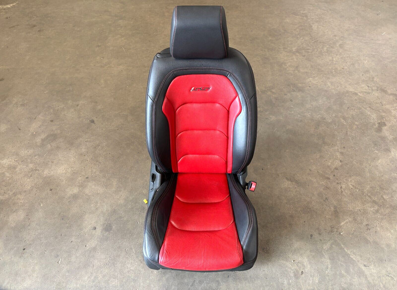 16-18 Chevrolet Camaro SS Front Pass Right Seat Cushion W/Headrest Red 1547 OEM