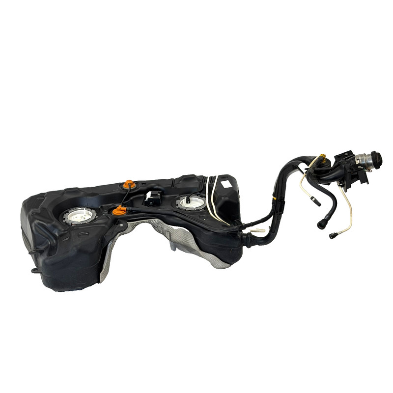 📌 2015 - 2018 AUDI Q3 2.0L FUEL GAS TANK RESERVOIR W/ FILLER NECK OEM