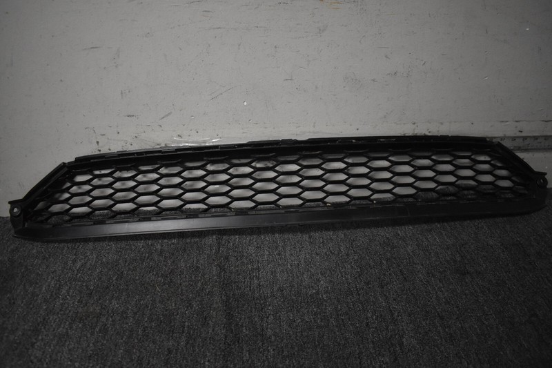 2019-2020 JAGUAR I PACE X590 FRONT LOWER GRILLE FACTORY OEM