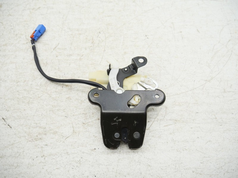 2005-2006 Acura RSX Type S Hood Latch Lock Actuator 74800-S6M-A01 OEM