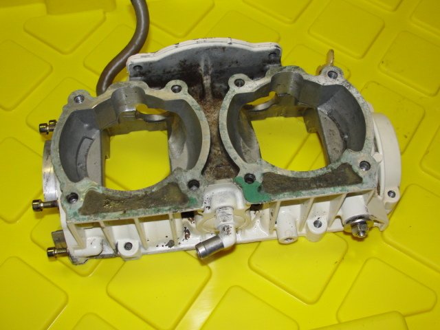 93 SEADOO XP 657 BOMBARDIER ENGINE UPPER CRANKCASE CRANKSHAFT CASE BLOCK