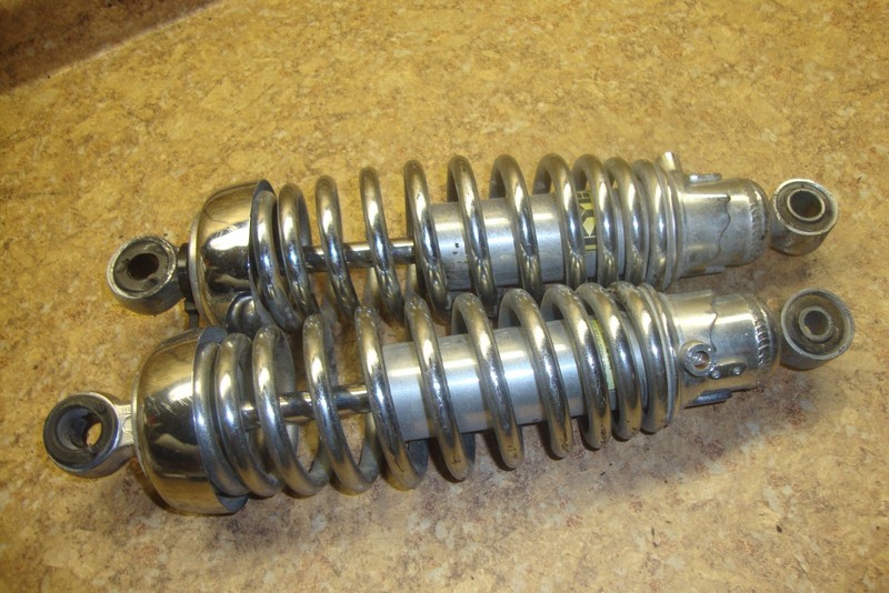 1985 Yamaha XV700 XV 700 Virago Rear Back Chrome Shocks Suspension Absorbers 85