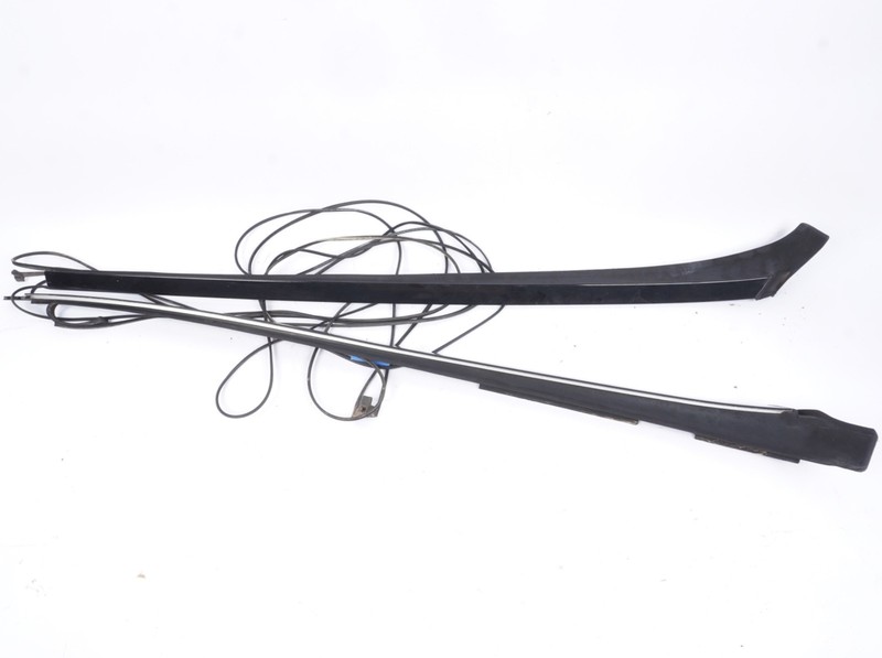 07-13 MERCEDES-BENZ W221 S550 FRONT LEFT RIGHT SIDE WINDSHIELD A PILLAR MOLDING