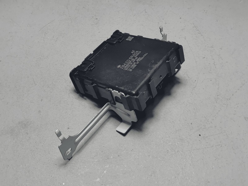 2021-25 Nissan Rogue Central Gateway Computer Control Module Unit W/ Bracket OEM