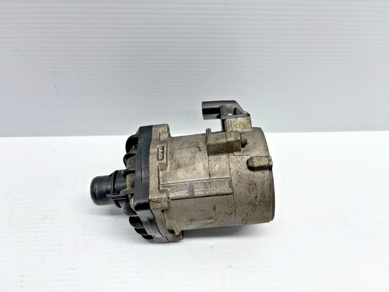 ✅ 15-18 OEM BMW F85 F86 X5M X6M Engine S63 Auxiliary Coolant Water Pump