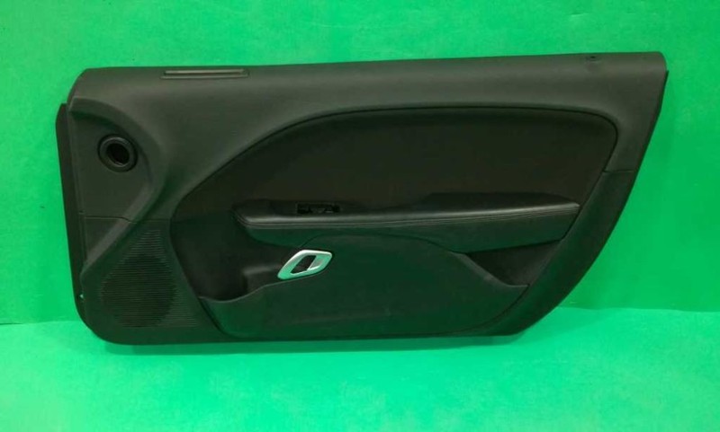 20 CHALLENGER CPE PASSENGER RIGHT FRONT INTERIOR DOOR PANEL OEM 3465-142