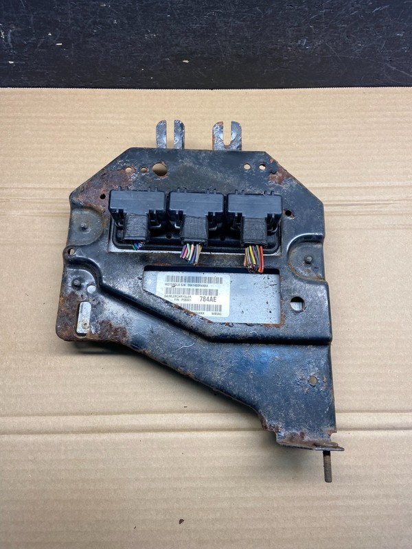 2001 Jeep Grand Cherokee 4.0L ECM ECU Engine Control Computer Modul ae4676 DG