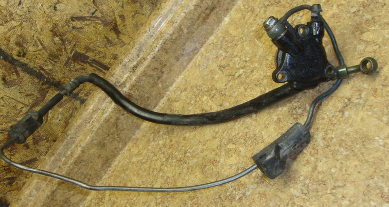 2001 Kawasaki ZX1100 ZX 1100 D ZX11 Ninja Engine Clutch Slave Cylinder Line Hose