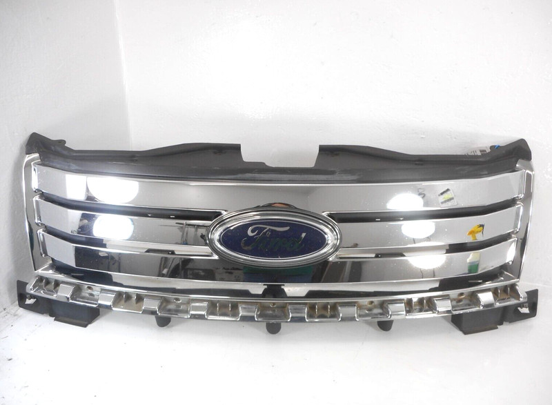 Ford Edge Upper Chrome Grille OEM 2007-2010