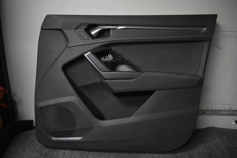AUDI Q3 INTERIOR DOOR FRONT RIGHT SIDE FACTORY OEM