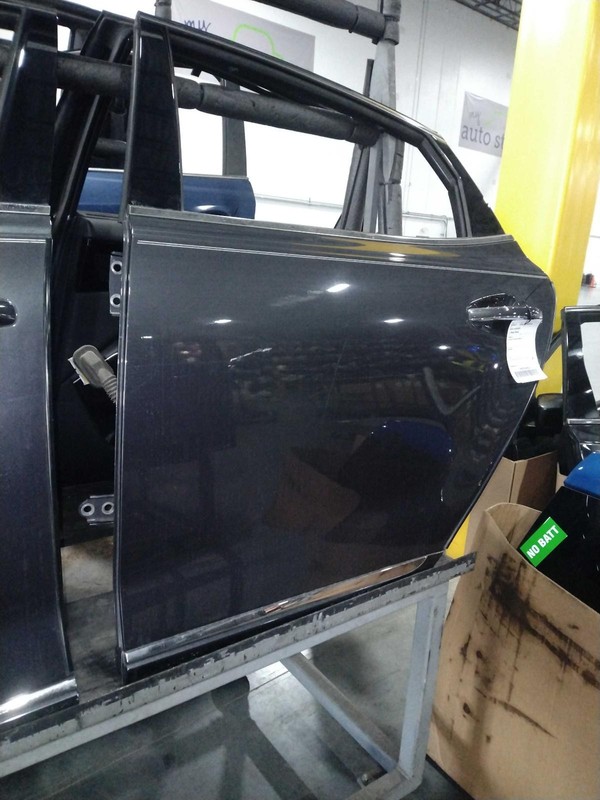 2018 Kia Cadenza Left Rear Door Grey Used OEM Part 719602, 81000 Miles