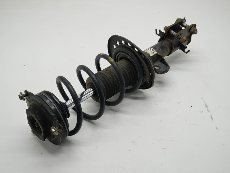 11-17 Nissan Juke Front Right RH Passenger Side Suspension Strut Assembly OEM