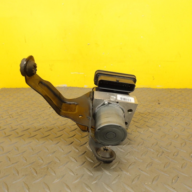 2019-2022 VOLVO XC40 ABS ANTI LOCK BRAKE PUMP ASSEMBLY OEM 31445742