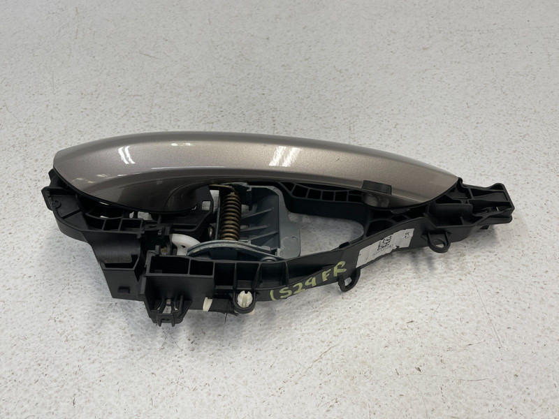 2016-2019 BMW 750i G12 Front Right Pass Exterior Door Handle Silver 1529 OEM