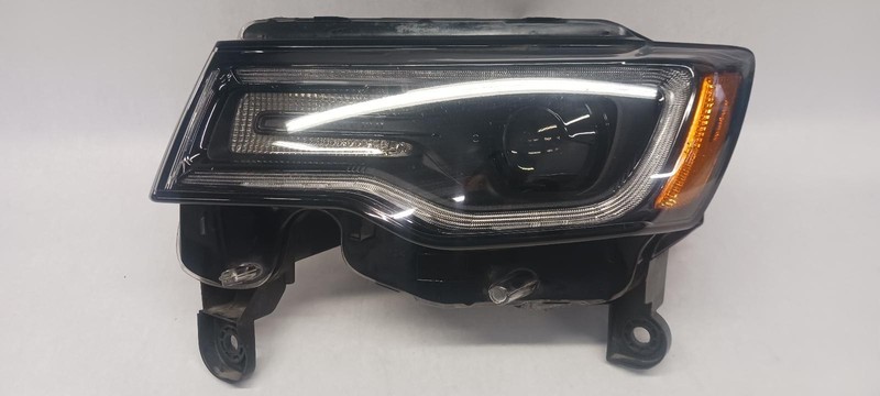 17 JEEP GRAND CHEROKEE Limited Left driver headlight HID OEM Grade B