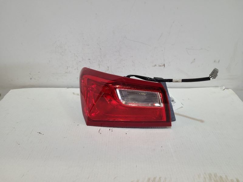 Driver Tail Light Quarter Panel Mounted Incandescent Fits 16-20 MALIBU 565039