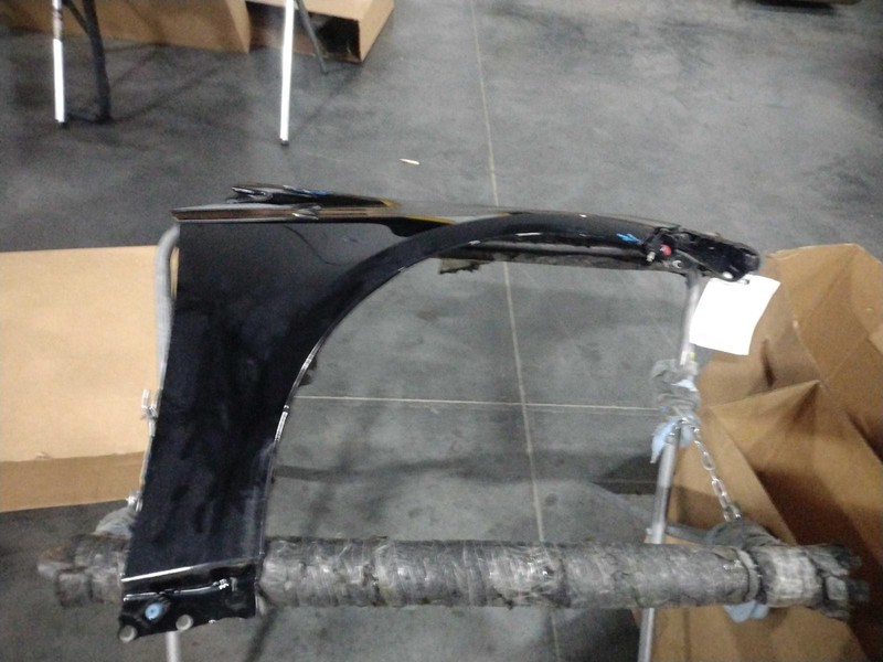 2022 Toyota Corolla Right Fender Black Used Lite Scratches 667668