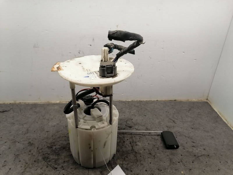 Fuel Pump Assembly Tank Mounted 2.0L Fits 18-23 KONA 1560214