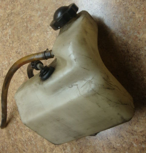 1980 Honda GL1100 Gl 1100 Gold Wing Coolant Anti-Freeze Reservoir Tank Cap Lid