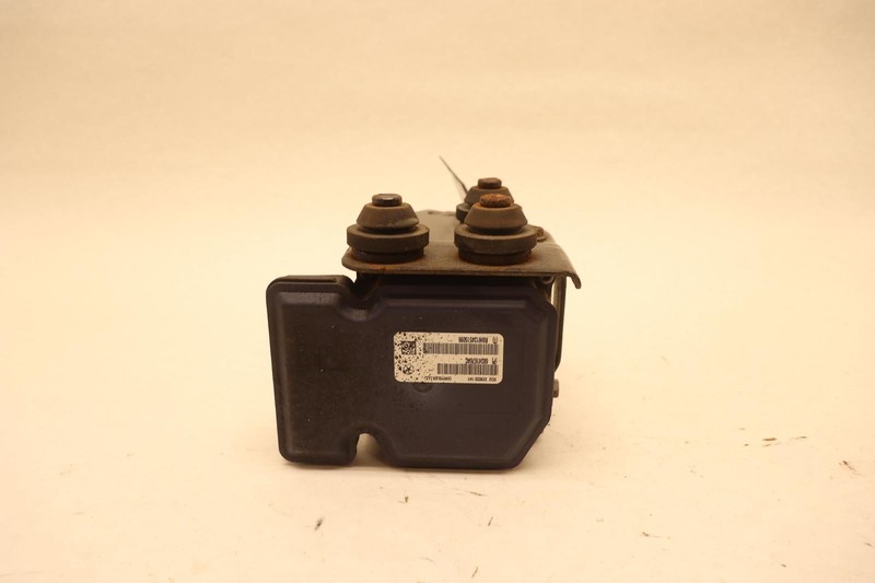 2014-2015 DODGE DURANGO 3.6L AWD POWER ANTI LOCK ABS BRAKE PUMP W/O ADAPTIVE OEM