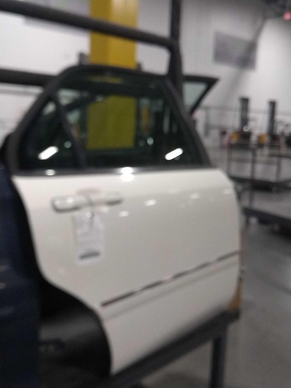 2000 Acura RL Rear Right Door White OEM 517352 109k Miles