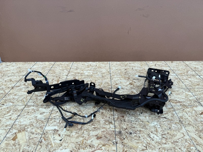 INFINITI G37 Q60 CONVERTIBLE 09-15 OEM REAR LEFT DRIVER TRUNK HINGE LINKAGE ASSY