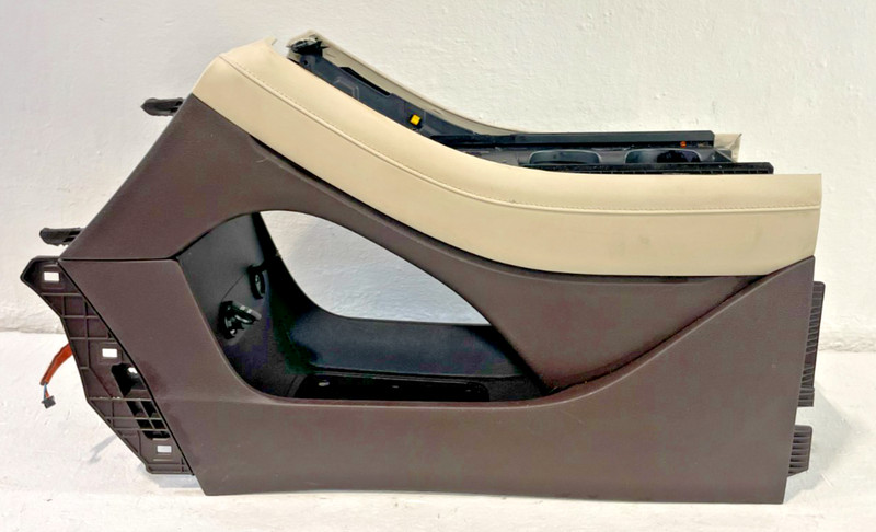 20 - 22 HYUNDAI PALISADE CENTER CONSOLE FRAME BASE W/ CUP HOLDER BEIGE 100286