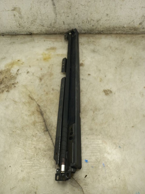 22 23 24 25 Toyota Sequoia Passenger Right Rear Door Window Shade