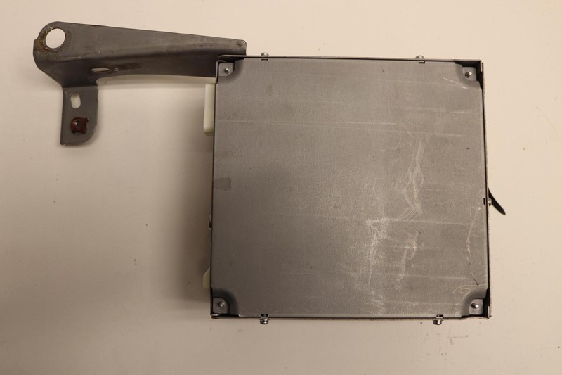 2005-2011 TOYOTA TACOMA UNDER CONSOLE POWER INVERTER CONVERTER MODULE OEM