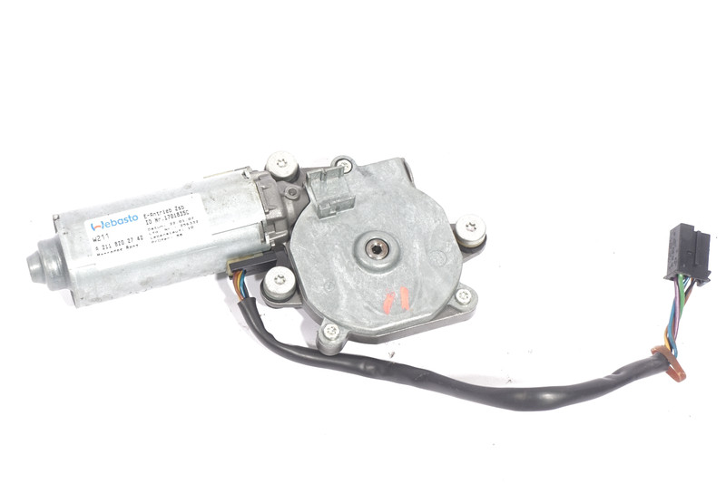 2007-2009 MERCEDES BENZ S550 W221 RIGHT SIDE PANORAMIC SUN ROOF MOTOR OEM