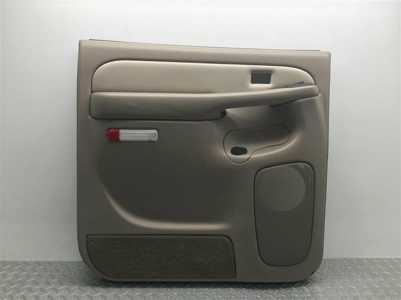 2003 GMC DENALI XL DRIVER REAR PANEL OEM 15192982