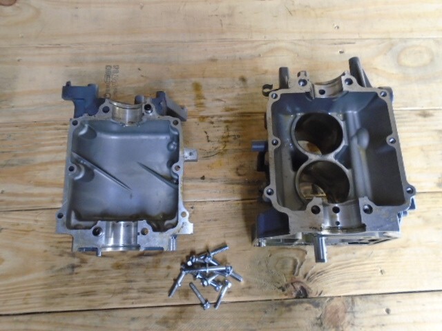 USED YAMAHA 15hp FOUR 4 STROKE OUTBOARD 15 CYLINDER BLOCK CRANKCASE ASSY 66M-01