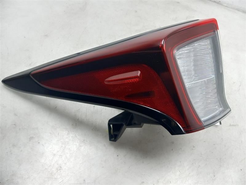 19-22 TOYOTA PRIUS DRIVER SIDE REAR QUARTER MOUNTED TAIL LIGHT