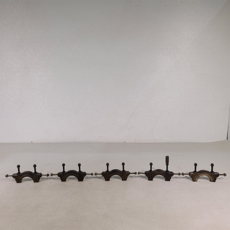 96-98 Mustang Gt 4.6L Sohc Main Cap Set Caps with Bolts Hardware Aa7443