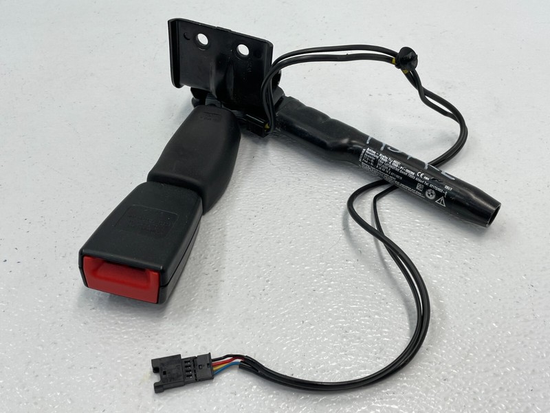 13 14 15 BMW Alpina B7 F01 F02 Rear Left Driver Seat Belt Buckle 1457 OEM