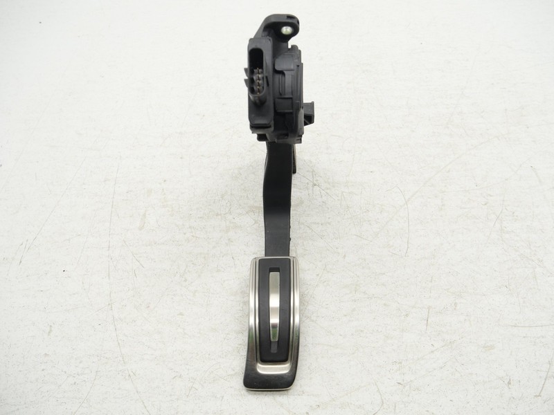 Used Gas Throttle Acceleration Pedal & Sensor Assembly 2010-2016 Audi S4 OEM