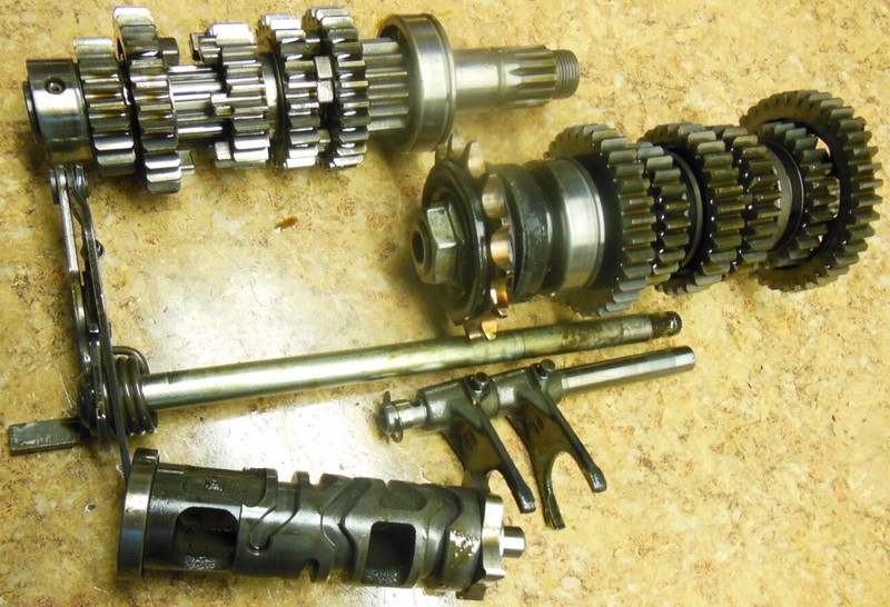 2008 Kawasaki Ninja EX250 EX 250 J EX250J Engine Transmission Gears Shift Fork 2