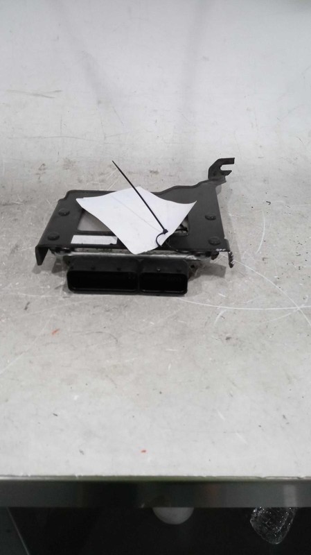2017 Hyundai Tucson ECM Engine Control Module 1.6L OEM 51000 Miles White