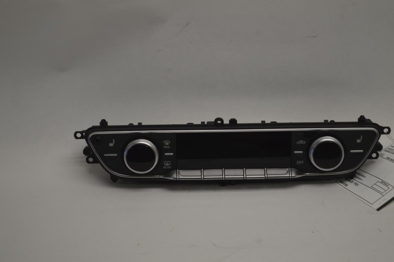2017-2019 AUDI A4 DASH A/C HEATER HEATED SEAT CLIMATE TEMPERATURE CONTROL OEM