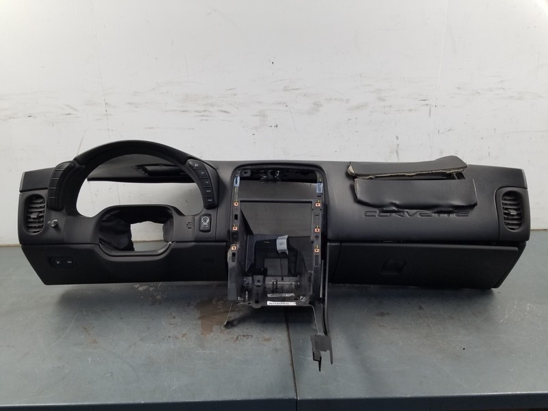 2011 Chevy Corvette C6 Dash Panel / Glovebox / Controls- #2568 VV7