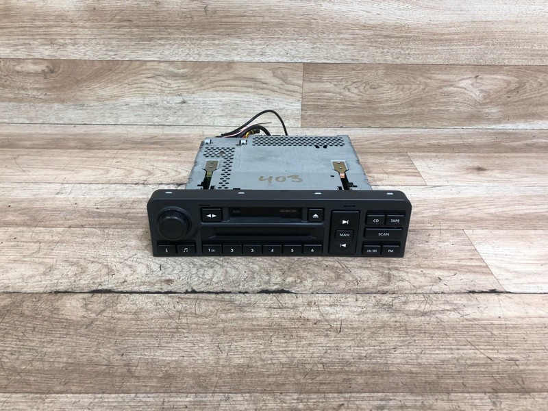 RANGE ROVER HSE P38 OEM FRONT CASSETTE PLAYER RADIO TAPE DECK ALPINE 95-02